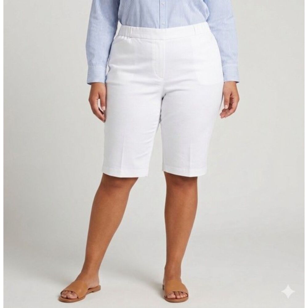 Susan Graver pull on shorts Womens XL white stretch Pockets Minimal Coastal New